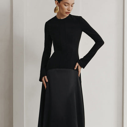 Elegant Black A-Line Maxi Dress With Round Neck