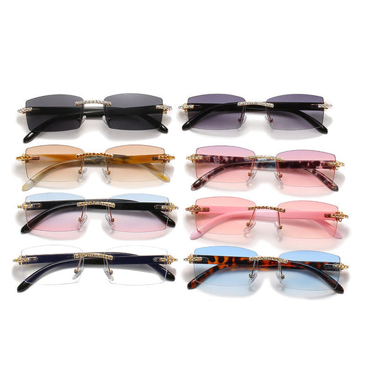 Trendy Square Sunglasses With Diamond Cut Frame
