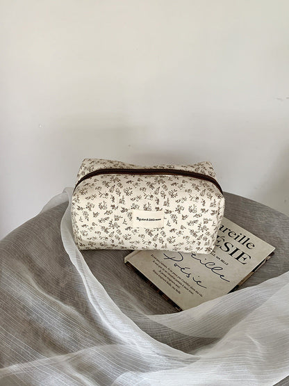 French Floral Makeup Organizer Bag Portable Travel Cosmetic Case