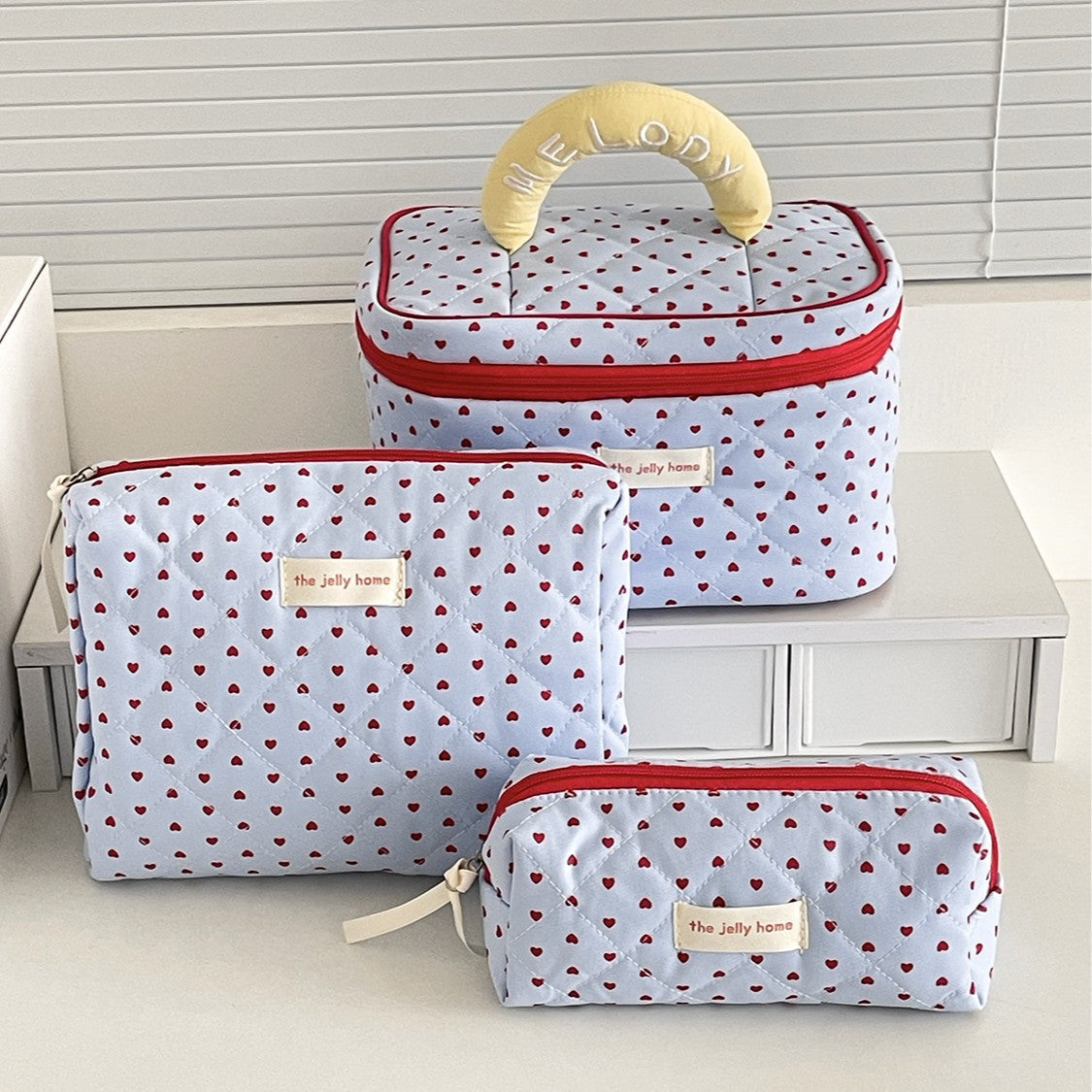 Bow Flower Large Capacity Makeup Bag Vintage Quilted Toiletry Pouch
