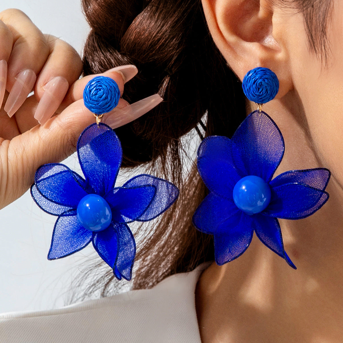 Handmade Woven Raffia Vacation Earrings Floral Design