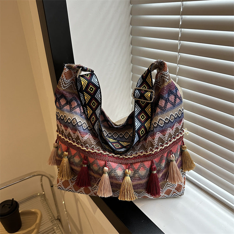 Fashionable Ethnic Style Fringe Casual Tote Bag