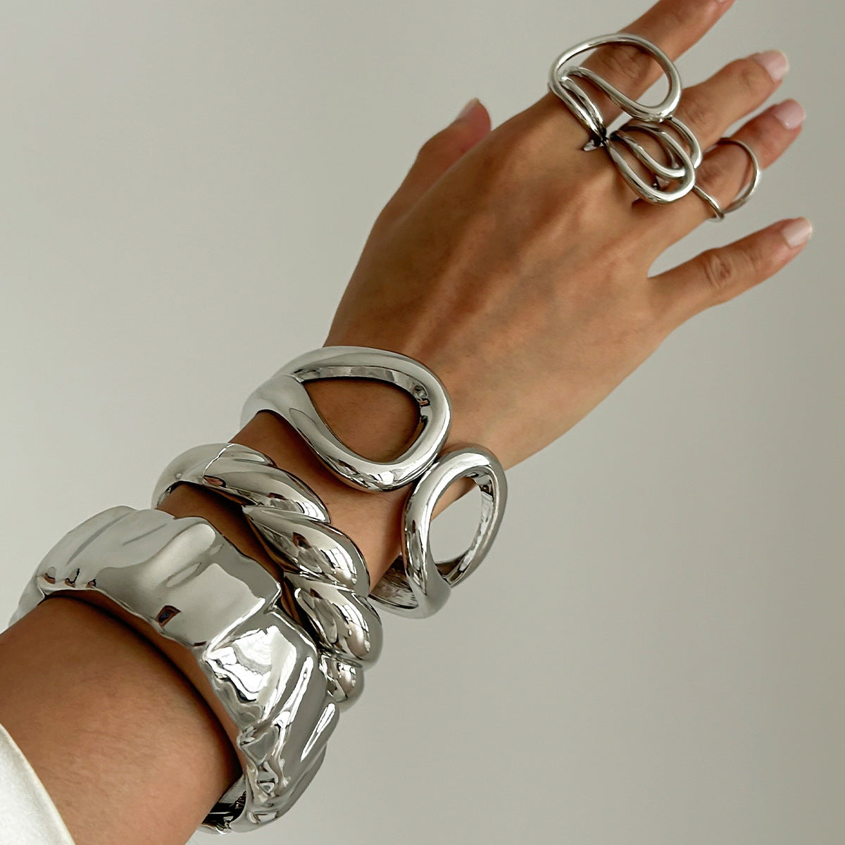 Irregular Openwork Alloy Spring Bracelet Set