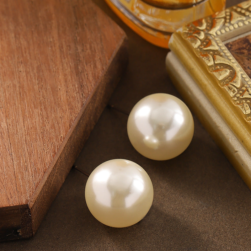 Fashionable Geometric Pearl Earrings With Sterling Silver Posts