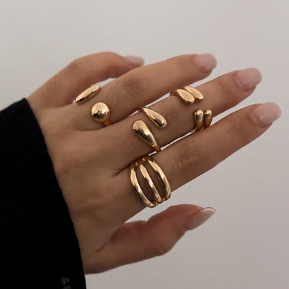 Geometric Spring-Loaded Open Bracelets with Unique Design