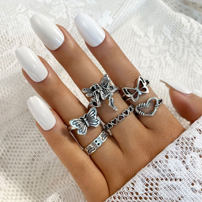 9-Piece Set Of Vintage Crying Face Rings, Playing Card Rings, Hollowed Out Love Rings, Daisy Rings, Alloy Chain Rings