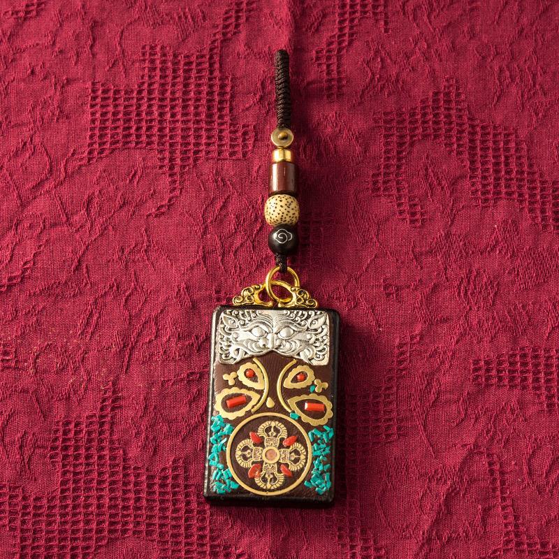 Nepal Exotic Keychain Pendant Creative Personality Men'S And Women'S Car Chain Red Hand Woven Rope Pendant