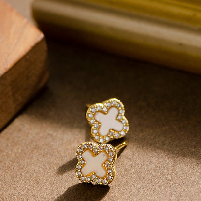 Charming Clover Stud Earrings Elegant Floral Design Silver Needle Earrings