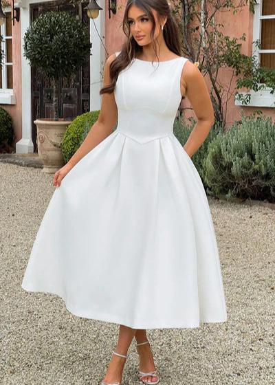 Classic Sleeveless Blue Midi Dress With Pleated Skirt