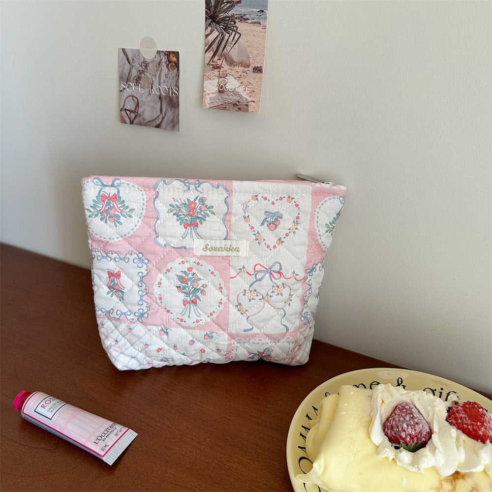 Cute Soft Large Capacity Portable Makeup Bag