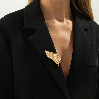 Exaggerated Irregular Metal Pleated Brooch Trendy Fashion Jacket Pin