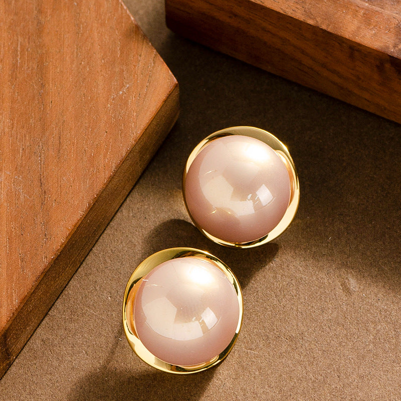 Elegant S925 Silver Stud Earrings With Half-Circle Pearl Design