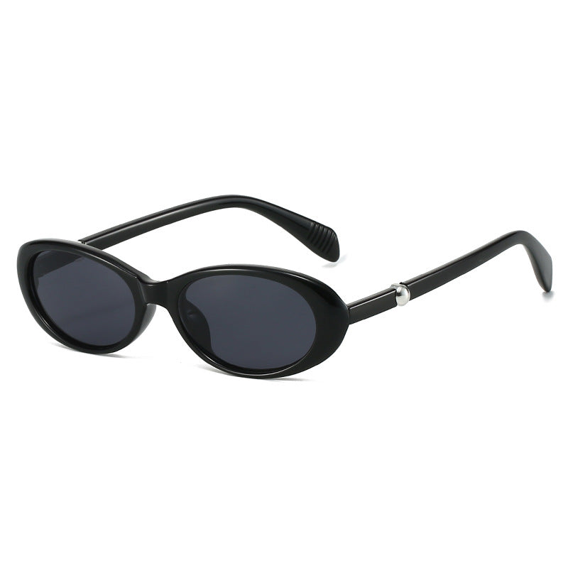 Trendy Oval Sunglasses with Rhinestones and Pearls