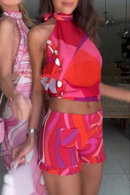 Backless Vacation Set with Tie-Up Top and Shorts for Women
