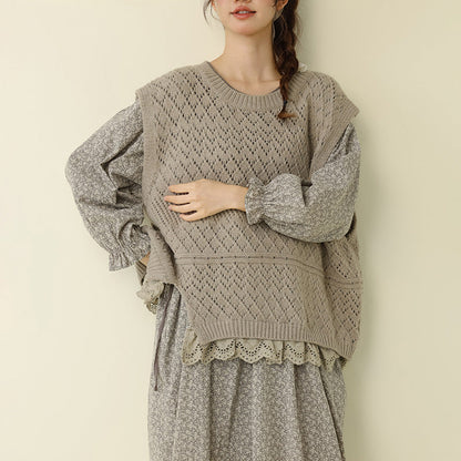 Chic Sleeveless Lace Trim Knitted Vest Top