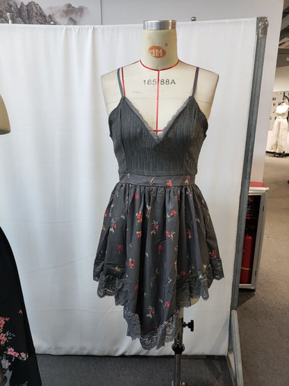 Retro Floral Print A-Line Dress with V-Neck