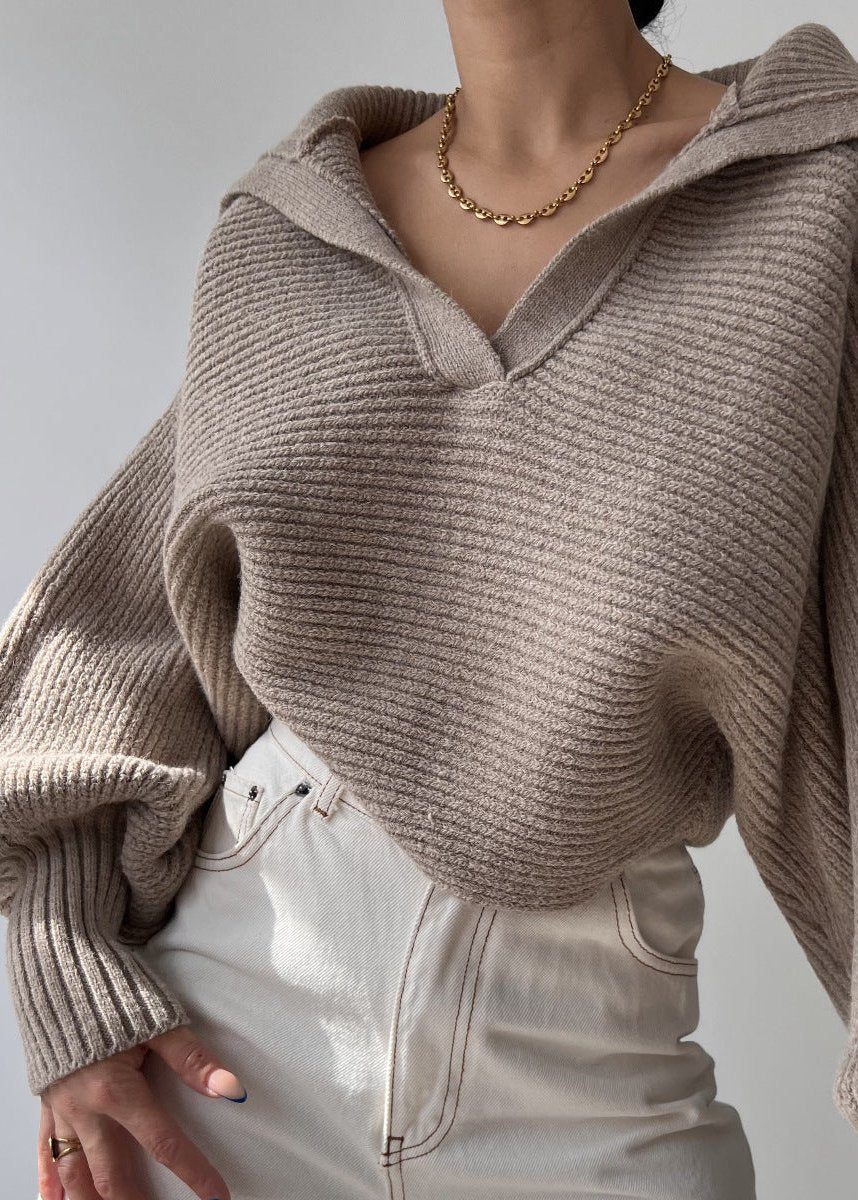 Oversized Ribbed Knit Sweater With Collar
