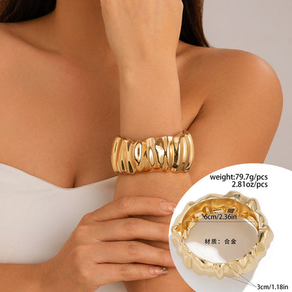 Baroque Style Large Pearl Stacking Bracelet Non-Regular Cuff Bangle For Women