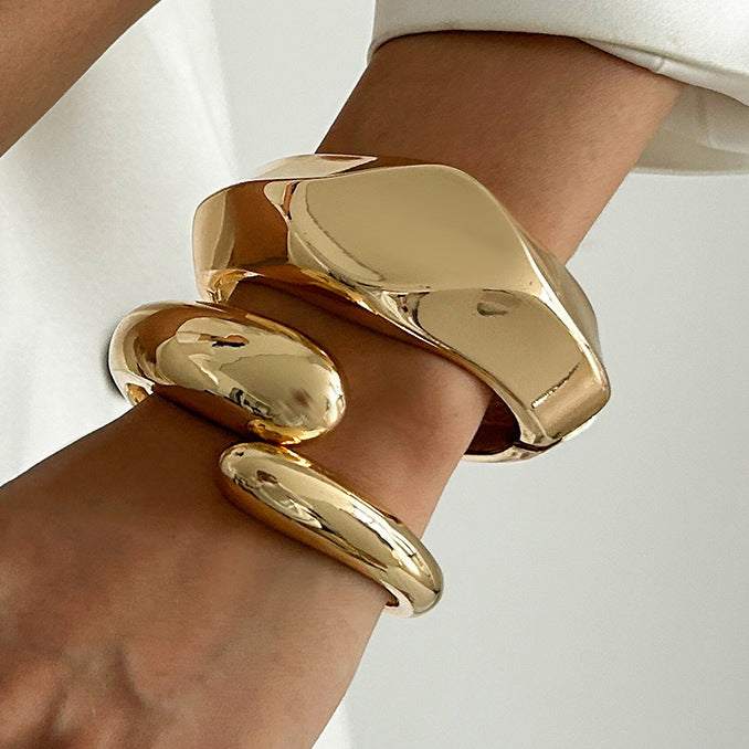 Trendy Irregular Alloy Bracelet Set