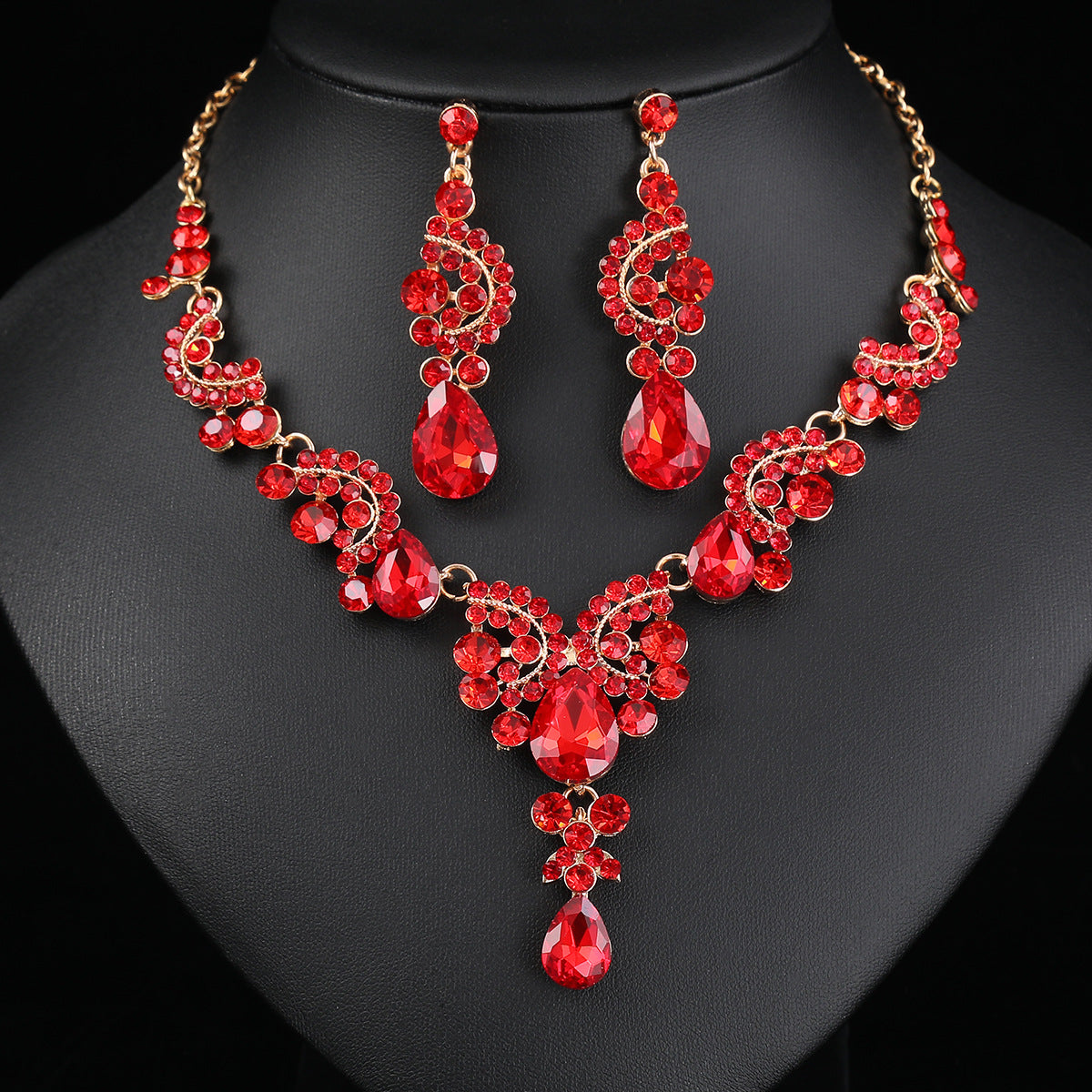 Elegant 3-Piece Necklace and Earring Set for Bride