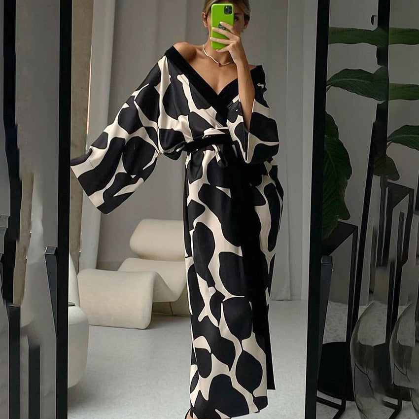 Contrast Color Print Homewear Dress