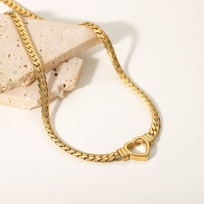 Hellow Out Heart Shade Pendant Necklace