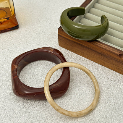 Vintage Arc-Shaped Resin Bangles with Tortoiseshell Pattern