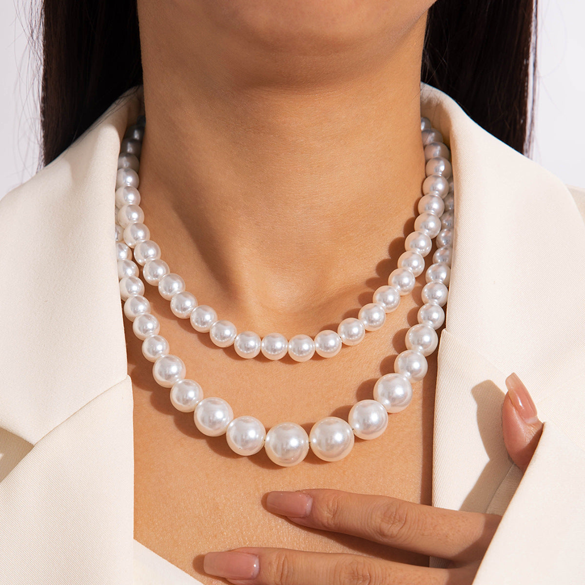 Fashionable Vintage Geometric Bead Necklace With Pearl Layered Design