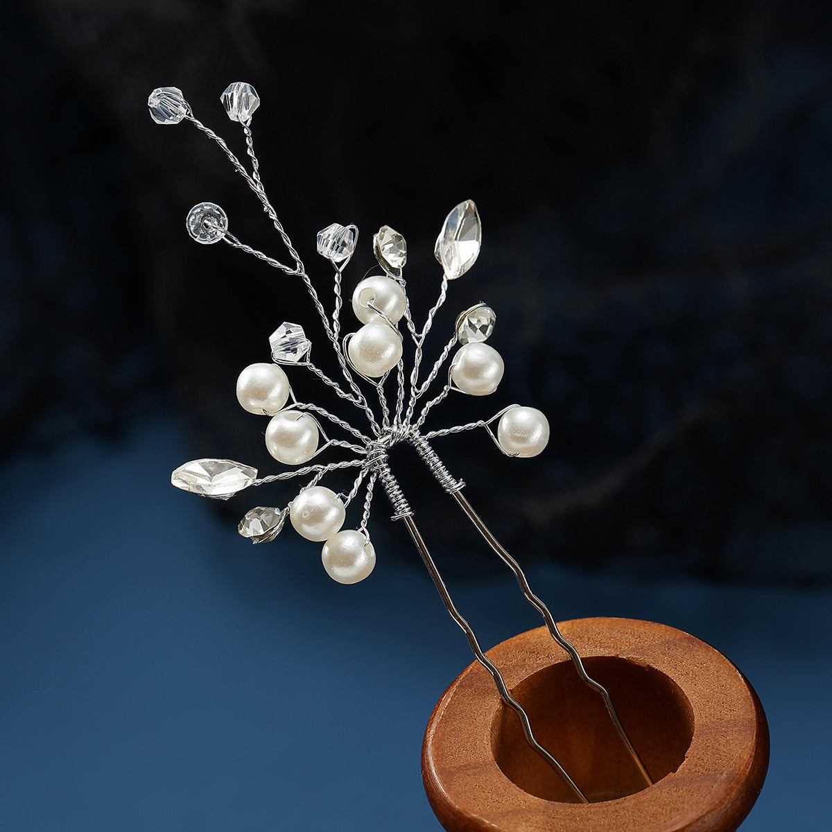 Handmade Pearl Crystal Hairpin U-Shaped Hair Accessory for Weddings