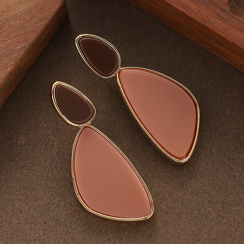 Stylish Minimalist Geometric Water Droplet Earrings In Silver