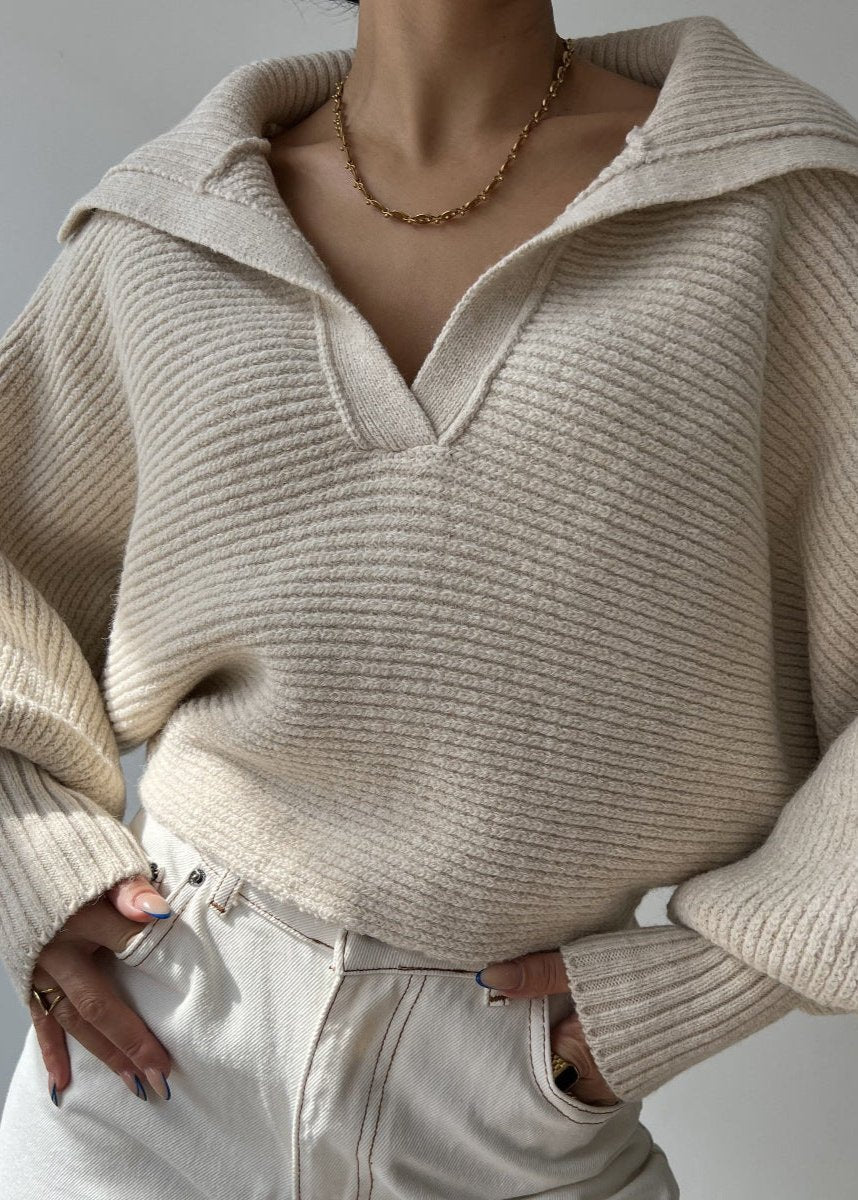 Oversized Ribbed Knit Sweater With Collar