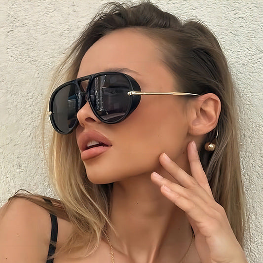 Trendy Oversized Squared Sunglasses UV400 Fashion Accessory