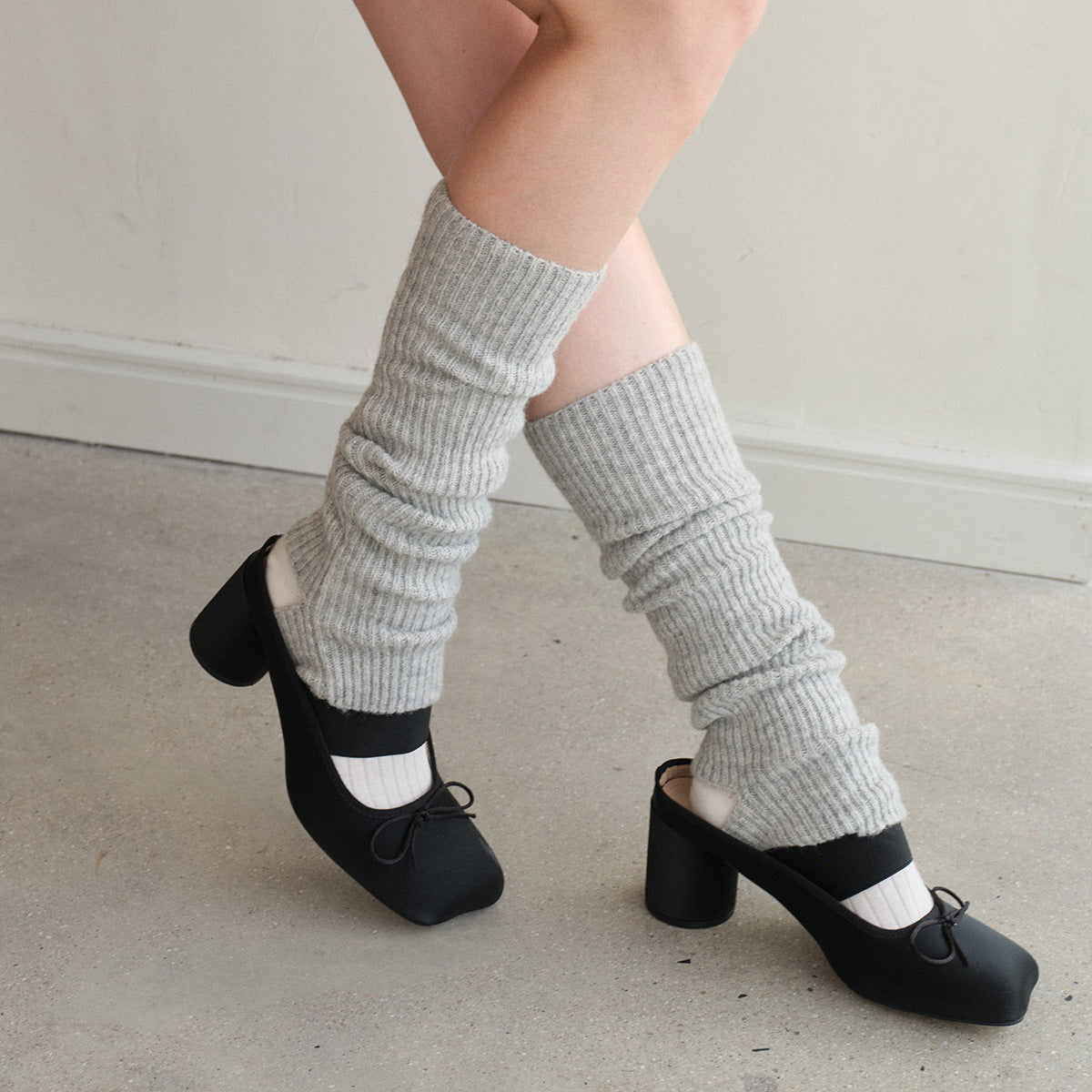 Women's Solid Color Wool Blend Knitted Ballet Socks