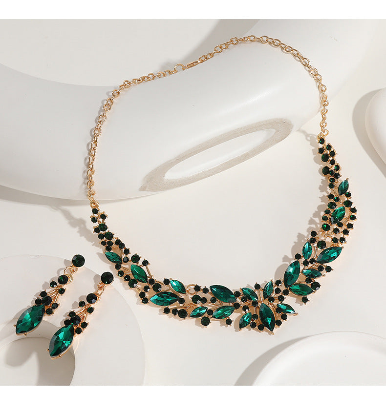 Fashion Crystal Necklace and Earrings Set for Brides