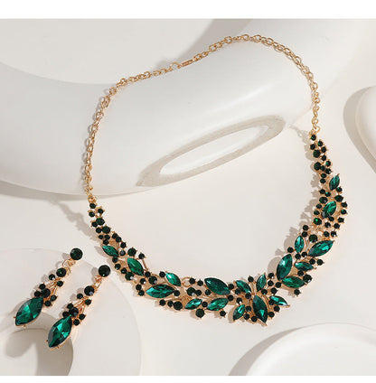 Fashion Crystal Necklace and Earrings Set for Brides