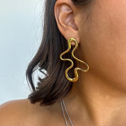 Irregular Simple Line Stud Earrings
