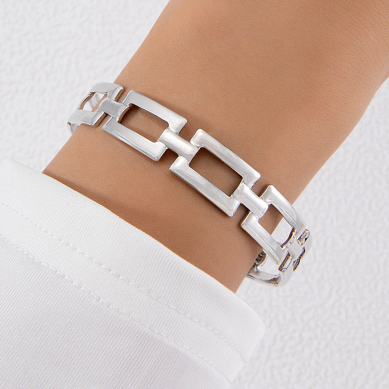 Floral Pearl Open Cuff Bracelet Stylish Fresh Design