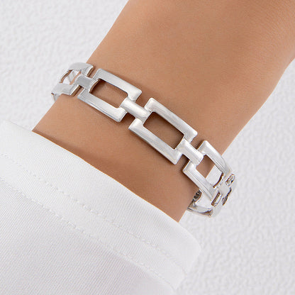Floral Pearl Open Cuff Bracelet Stylish Fresh Design