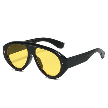 Pilot Style Oversized Sunglasses with Rivets