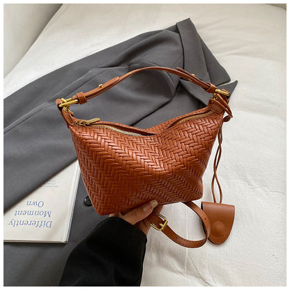 Vintage-Inspired Large Capacity Woven Tote Bag for Women