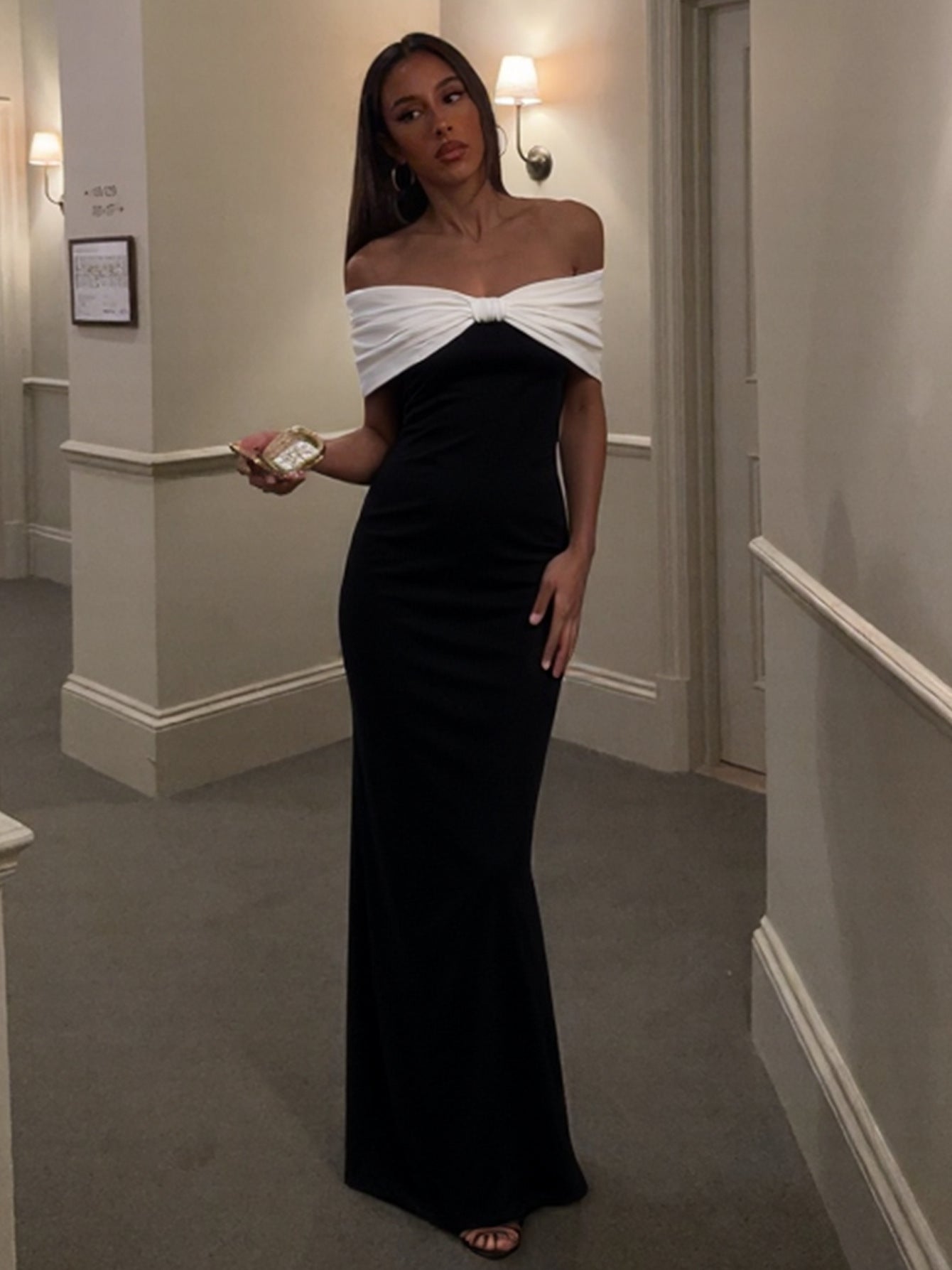 Off-Shoulder Slimming Color Block Dress for Parties