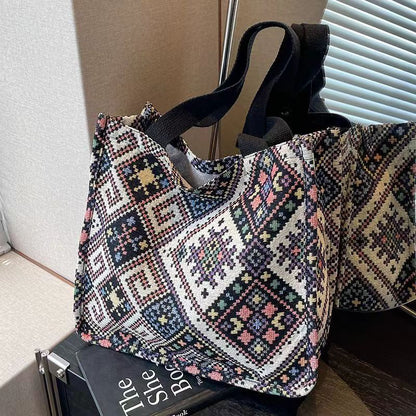 Large Capacity Casual Canvas Tote Bag Stylish Commuter Bag