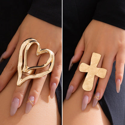 Trendy Heart-Shaped Metal Ring With Bold Design