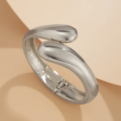 Irregular Metal Wide Bracelets Trendy Punk Spring Bangles For Women