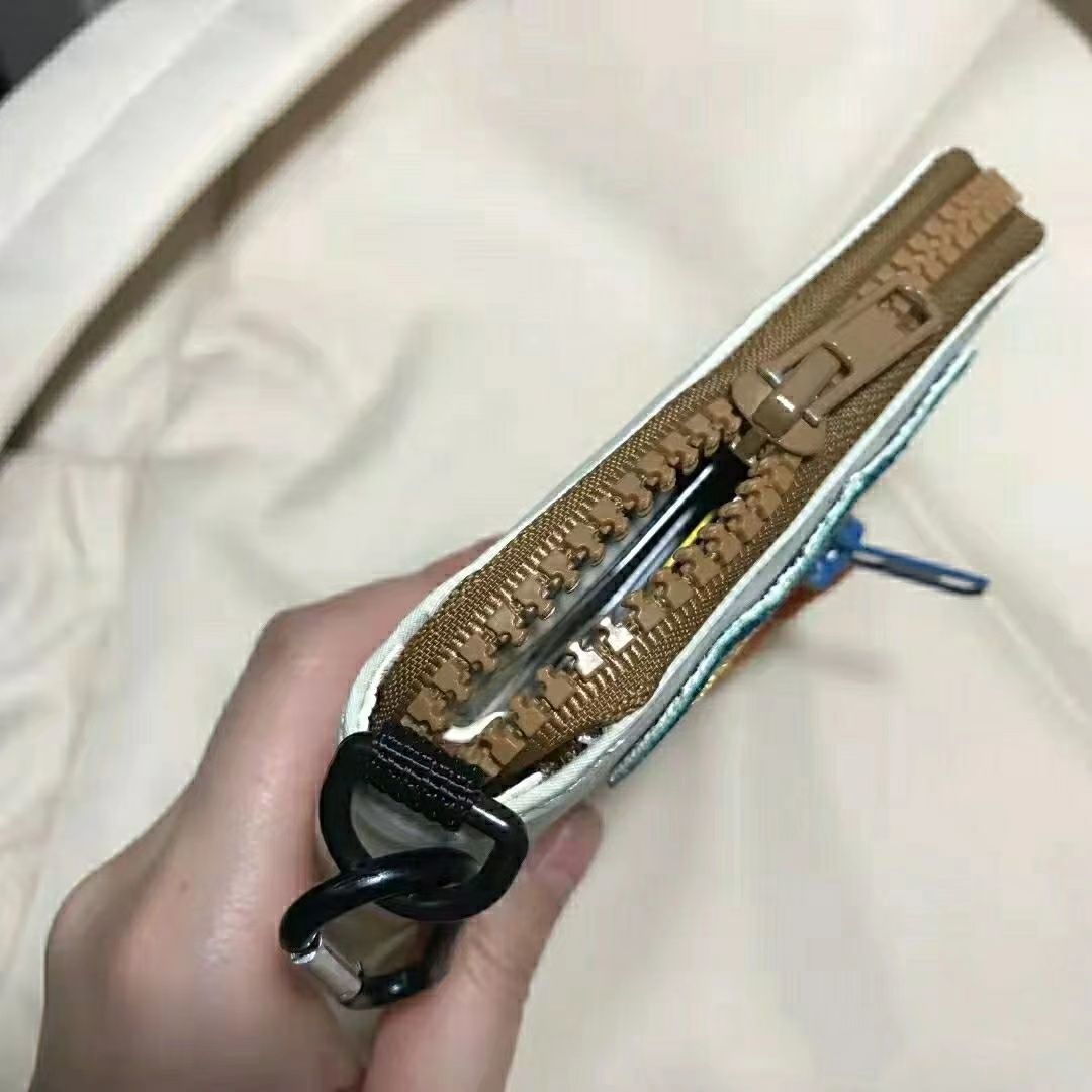 Letter Zipper Padded Card Cases Wallets