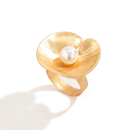 Exaggerated French Wrinkled Metal Ring Floral Design