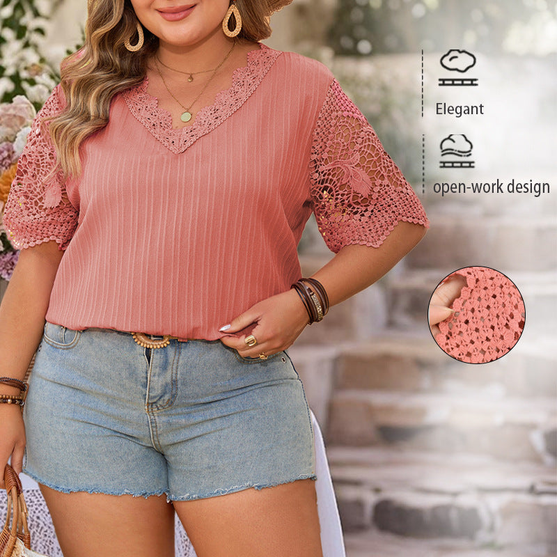 Plus Size Hollow Printing V-Neck T-Shirt in Peach