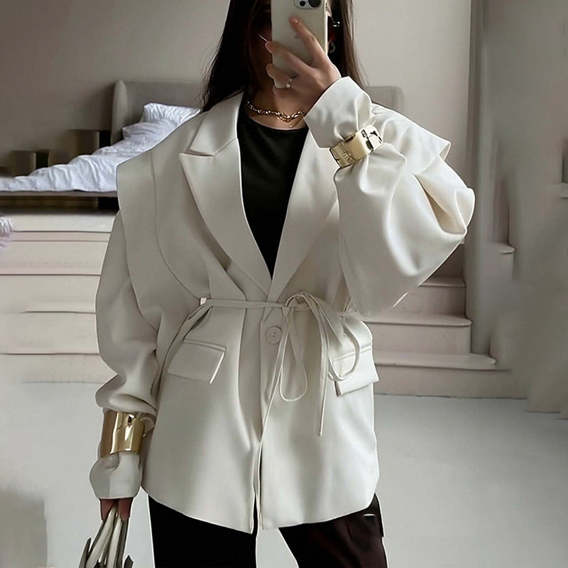 Slim Fit Solid Color Blazer with Belt