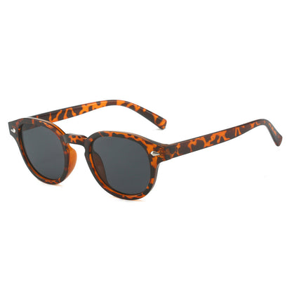 Vintage Round Frame Sunglasses for Men Stylish Casual Eyewear