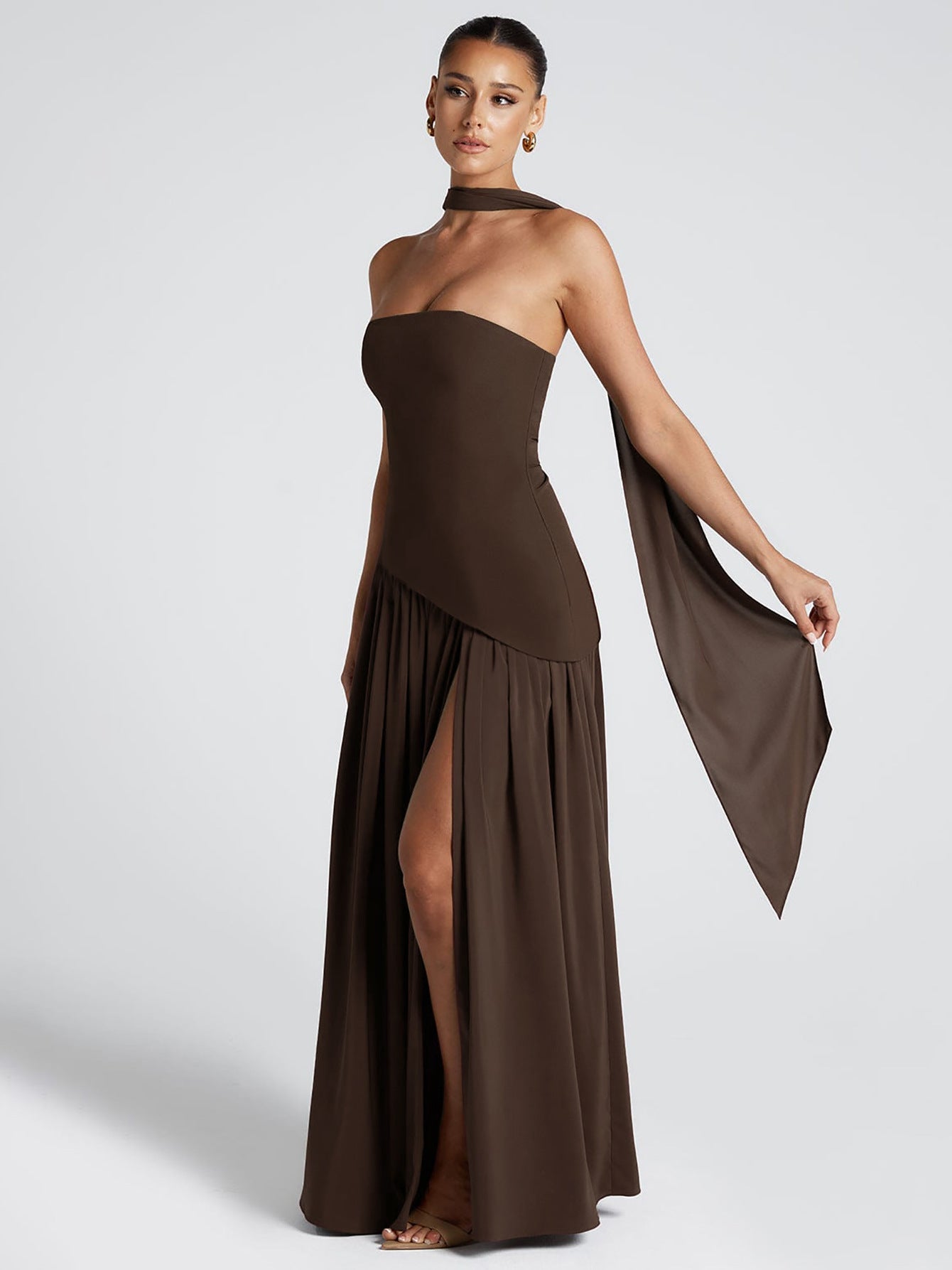 Elegant Strapless Bodycon Maxi Dress With Back Slit